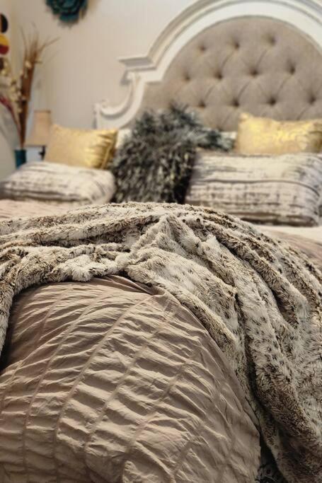 Best 5* Luxury Living Downtown Kingbed Suite ฮูสตัน ภายนอก รูปภาพ